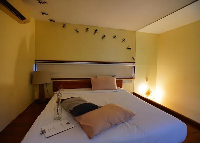 Tree House Bang Kachao 4* 방콕