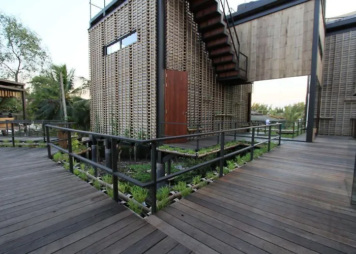 리조트 Tree House Bang Kachao 방콕
