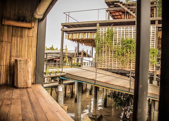 Tree House Bang Kachao Resort