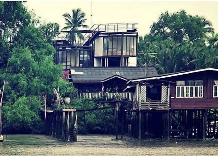 Tree House Bang Kachao 4*