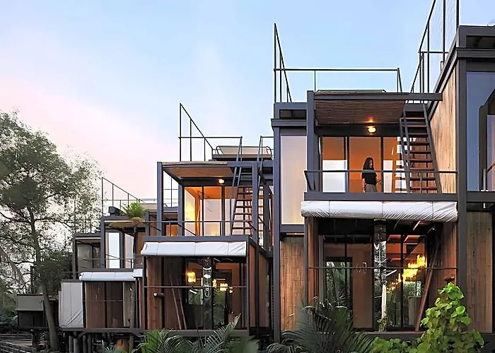 Tree House Bang Kachao Resort 4*