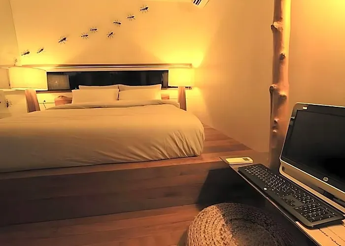 Tree House Bang Kachao Resort 4*